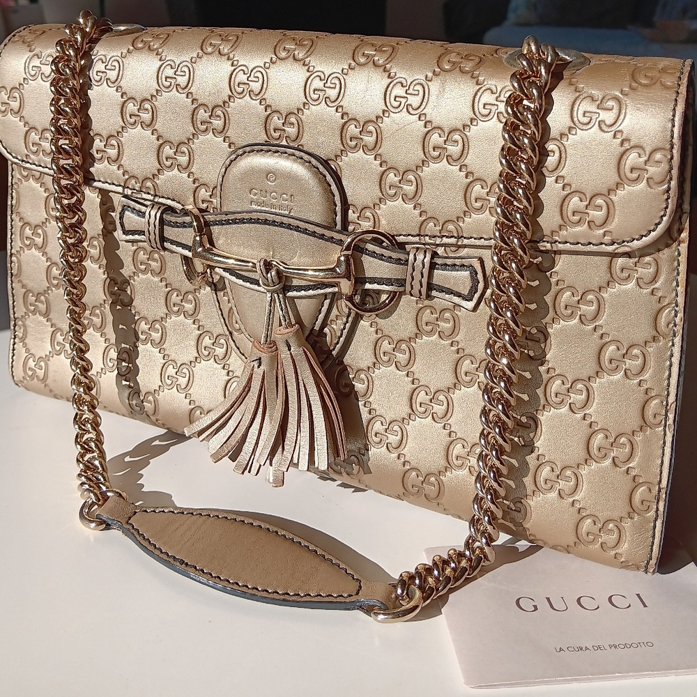Gucci medium Emily gold embossed shoulder bag